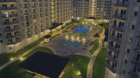 field residences paranaque.